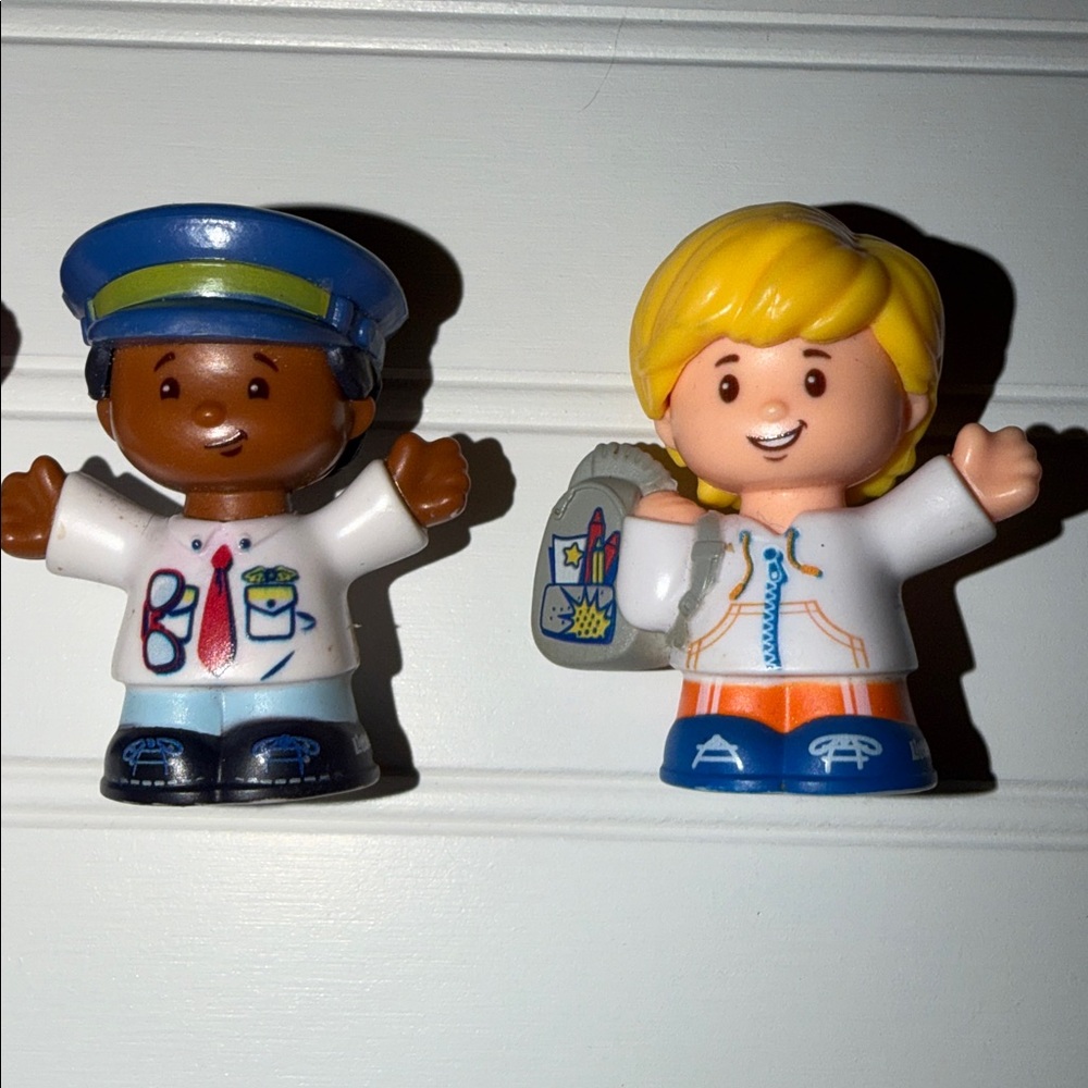 Fisher Price Little People Community Helpers Figures Lot of 3 Police Doctor Stud - Picture 3 of 3